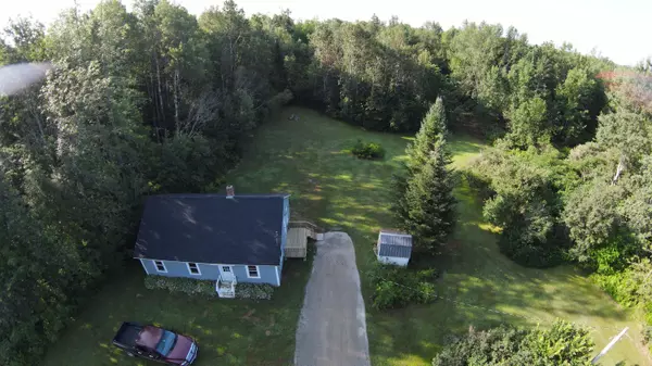 Palmyra, ME 04965,612 Warren Hill RD