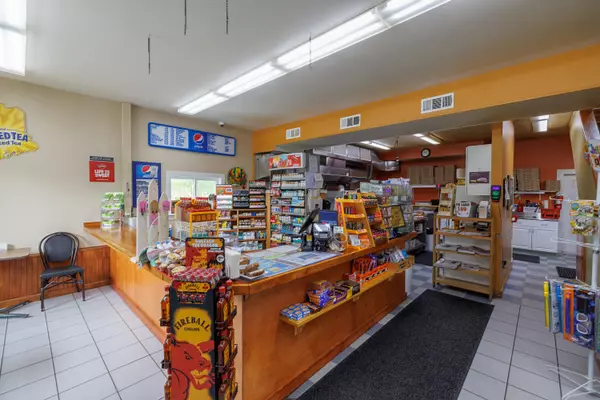 Surry, ME 04684,1305 Surry RD