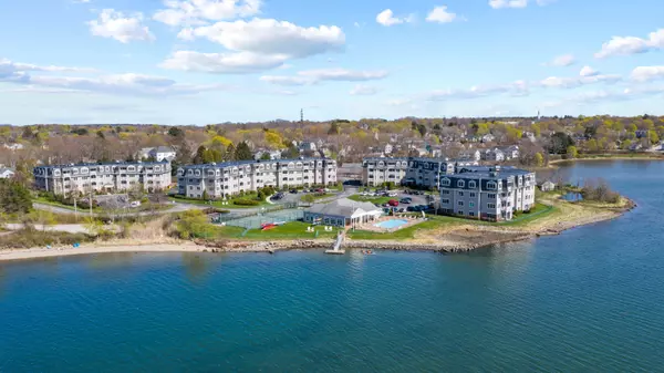 South Portland, ME 04106,1 River Place DR #B-409