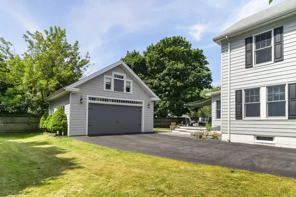 South Portland, ME 04106,34 Keswick RD