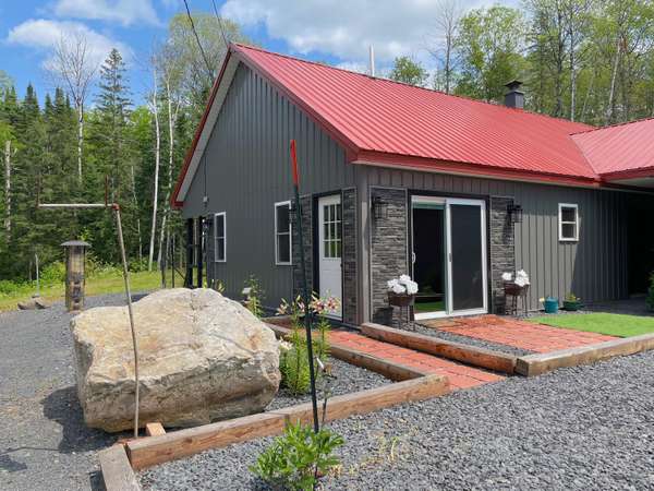 Madawaska, ME 04773,515 Lavertu RD