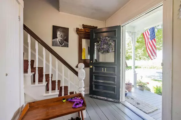 Wiscasset, ME 04578,11 Summer ST