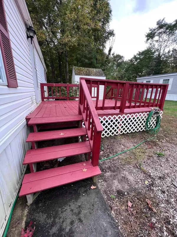 Saco, ME 04072,55 Pheasant RD