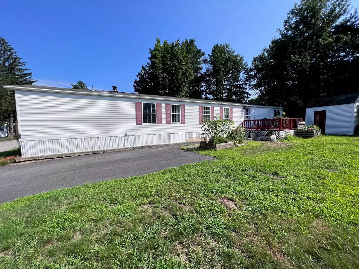 Saco, ME 04072,55 Pheasant RD