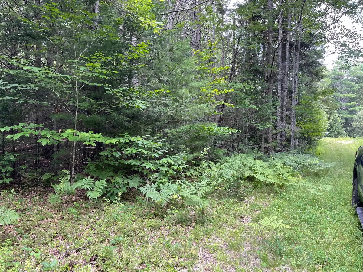 Freeport, ME 04032,15 Tinkers WAY