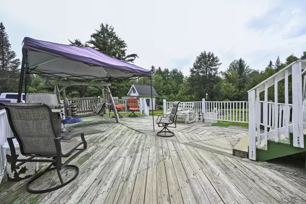 Old Town, ME 04468,2074 Bennoch RD