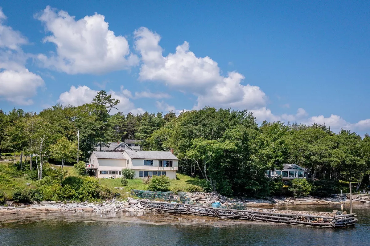 Saint George, ME 04860,77 Barters Point RD