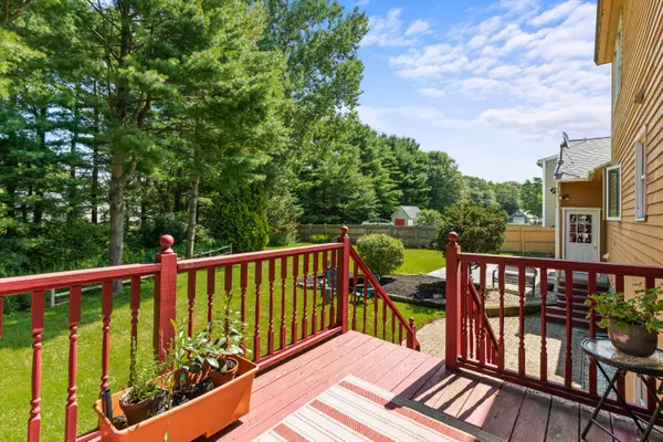 South Portland, ME 04106,10 Snowberry DR