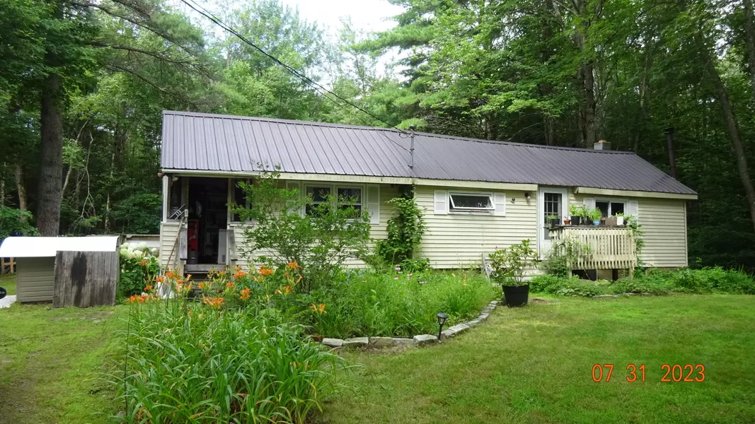 128 Horace Files RD, Naples, ME 04055