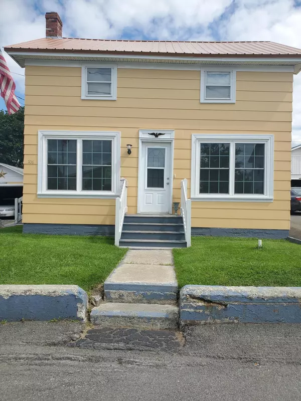 108 6th AVE, Madawaska, ME 04756