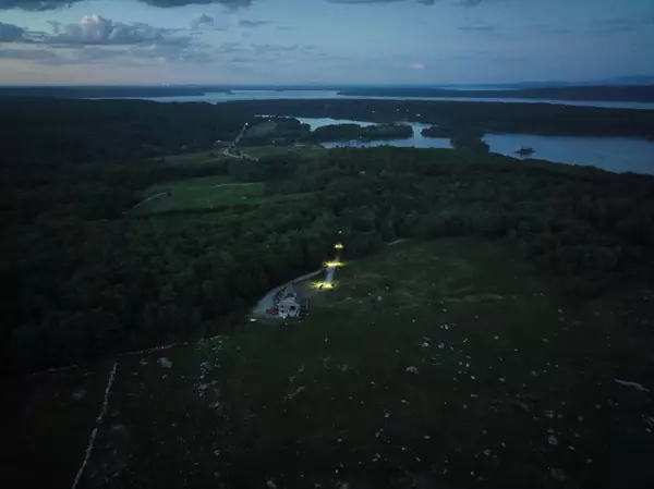 Sedgwick, ME 04676,50 Fox Run