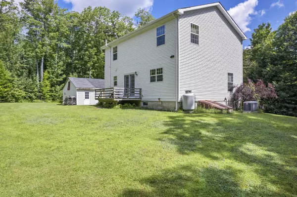 694 Camden RD, Hope, ME 04847