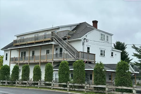 Fort Kent, ME 04743,78 E East Main ST