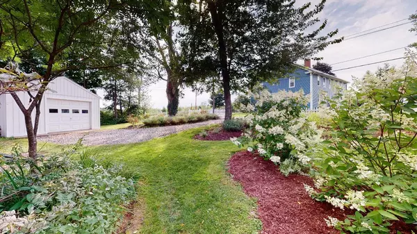 Winterport, ME 04496,9 Mechanic ST