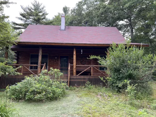 37 Jordan LN, Otisfield, ME 04270