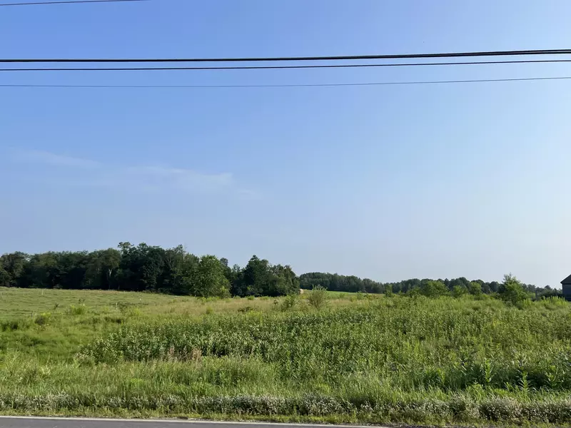 7-44-3 Exeter Road, Corinth, ME 04427