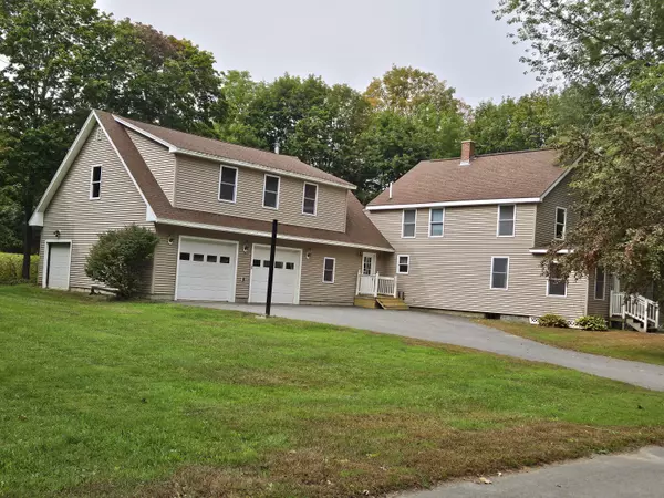 42 Shaw ST, Newport, ME 04953