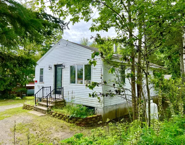 55 Seal Cove RD, Southwest Harbor, ME 04679