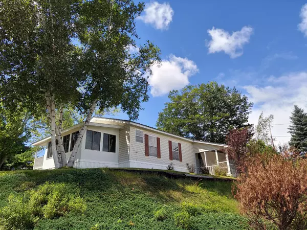 Norway, ME 04268,1 Crestview DR