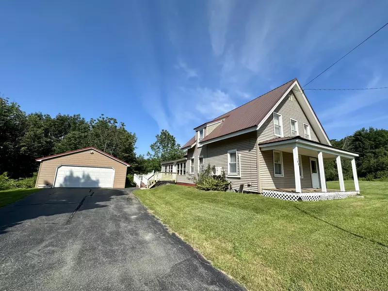 103 Main RD, Charleston, ME 04422