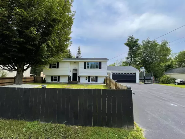 Lisbon, ME 04250,34 Andrea ST