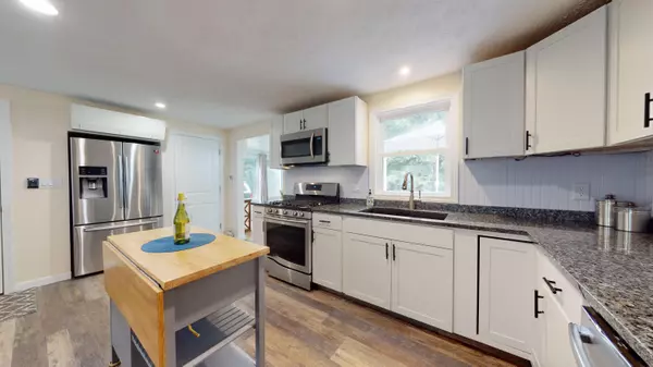 Lyman, ME 04002,35 Desert Brook DR