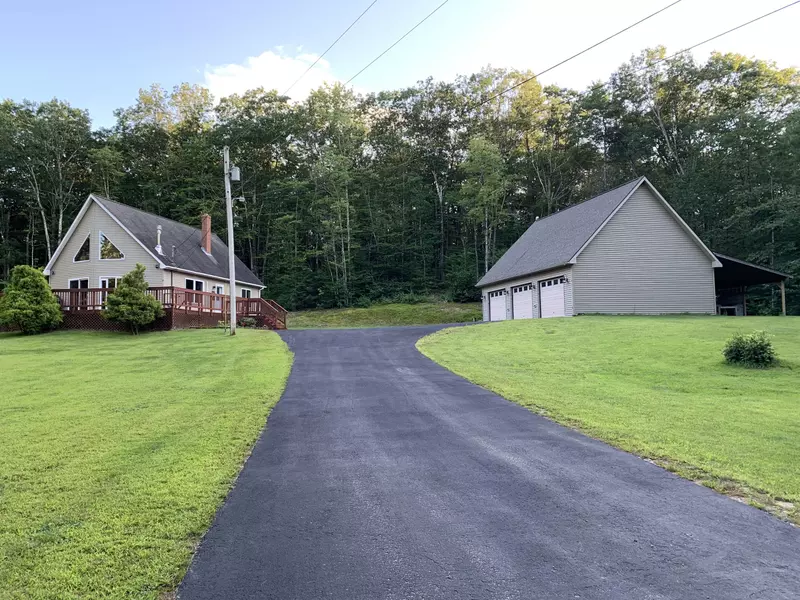 15 St Pierre CIR, Turner, ME 04282