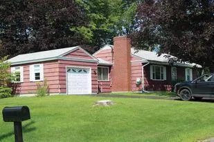 Wilton, ME 04294,46 Webb AVE