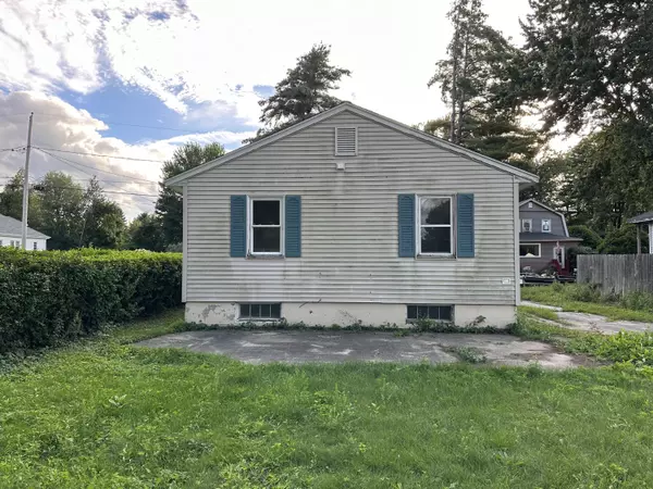 South Portland, ME 04106,122 Brigham ST