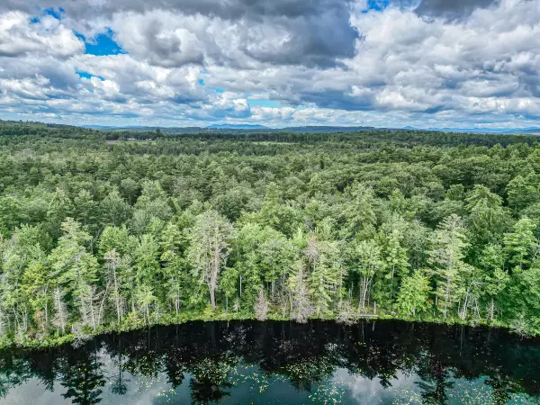 Otisfield, ME 04270,47 Pine DR