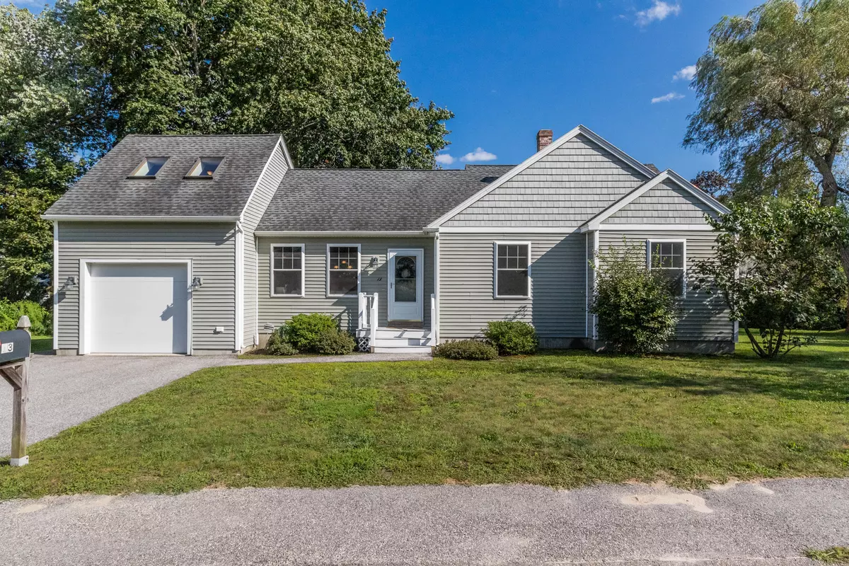 South Portland, ME 04106,13 Summer LN