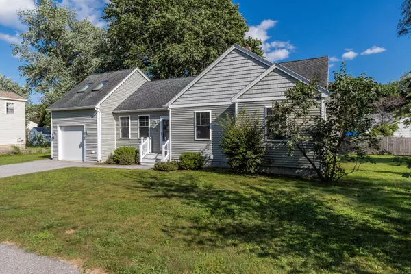 South Portland, ME 04106,13 Summer LN