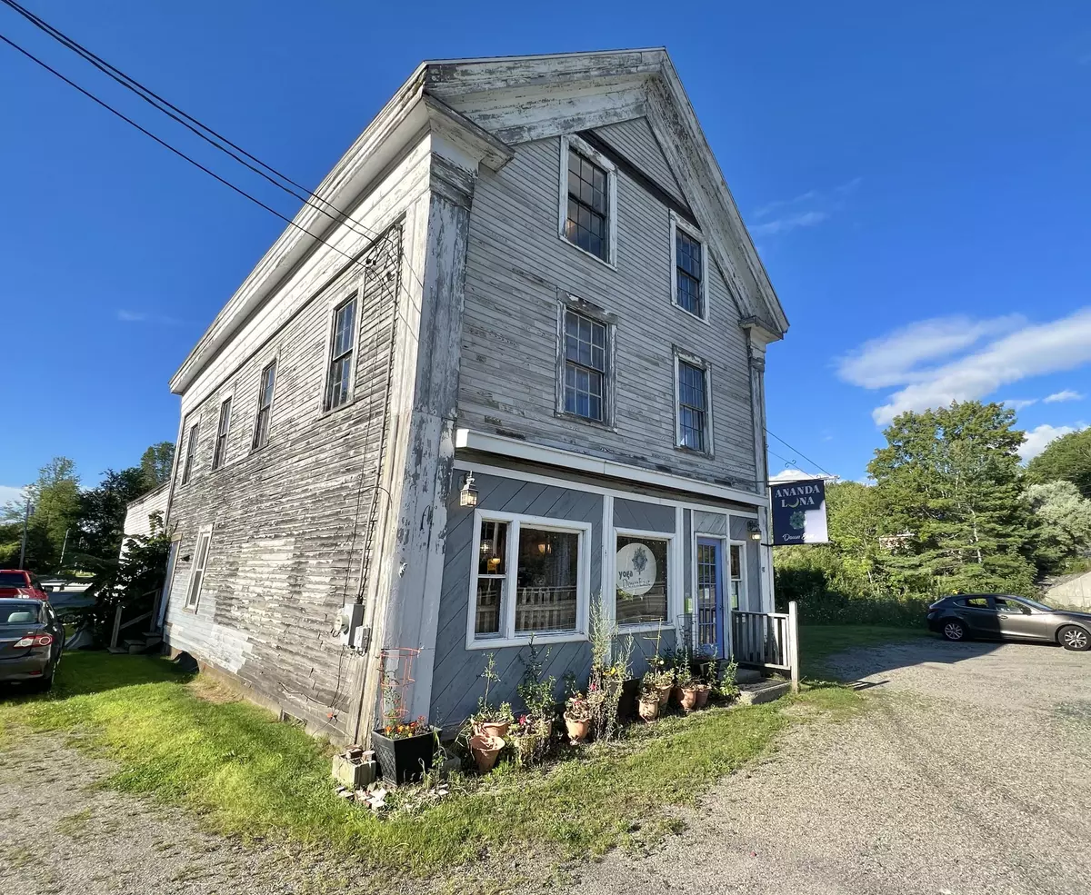 Orland, ME 04472,98 Castine RD