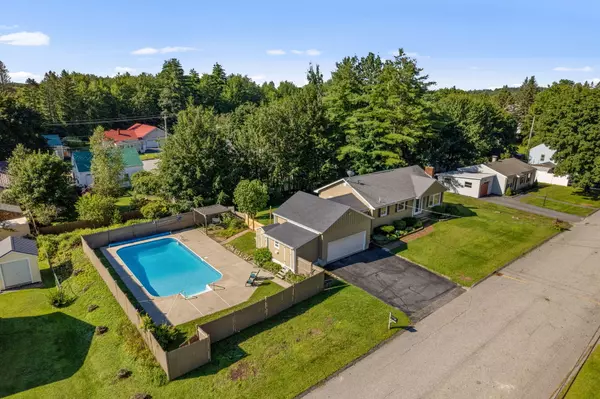 21 Beech ST, Auburn, ME 04210