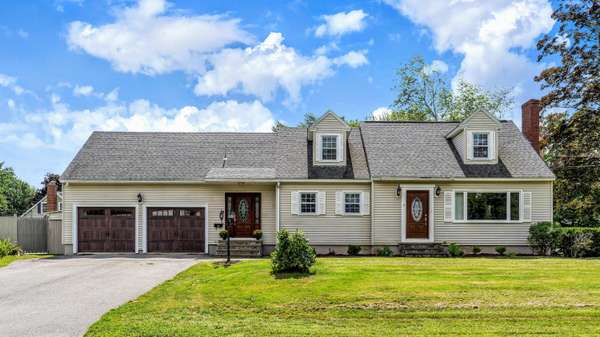 11 Robert ST, Winslow, ME 04901