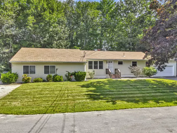 Saco, ME 04072,3 Academy AVE