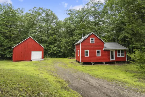 9 Terrapin TRL, Sidney, ME 04330