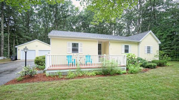 490 Alfred RD, Kennebunk, ME 04043