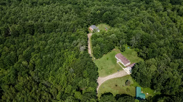 Monmouth, ME 04259,36 Gerald DR