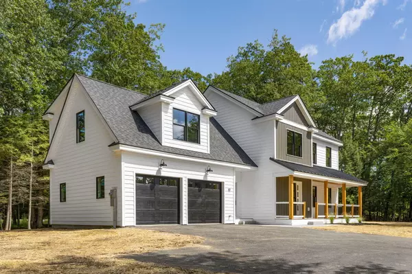 North Yarmouth, ME 04097,82 Knight WAY