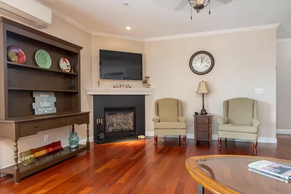 South Portland, ME 04106,72 Ocean ST #210