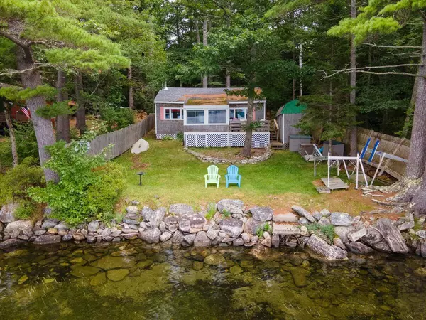 8 Tuit LN, Liberty, ME 04949