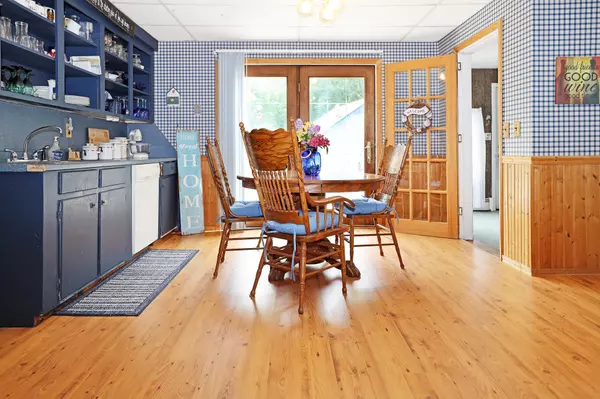 Rumford, ME 04276,9 Riverside DR