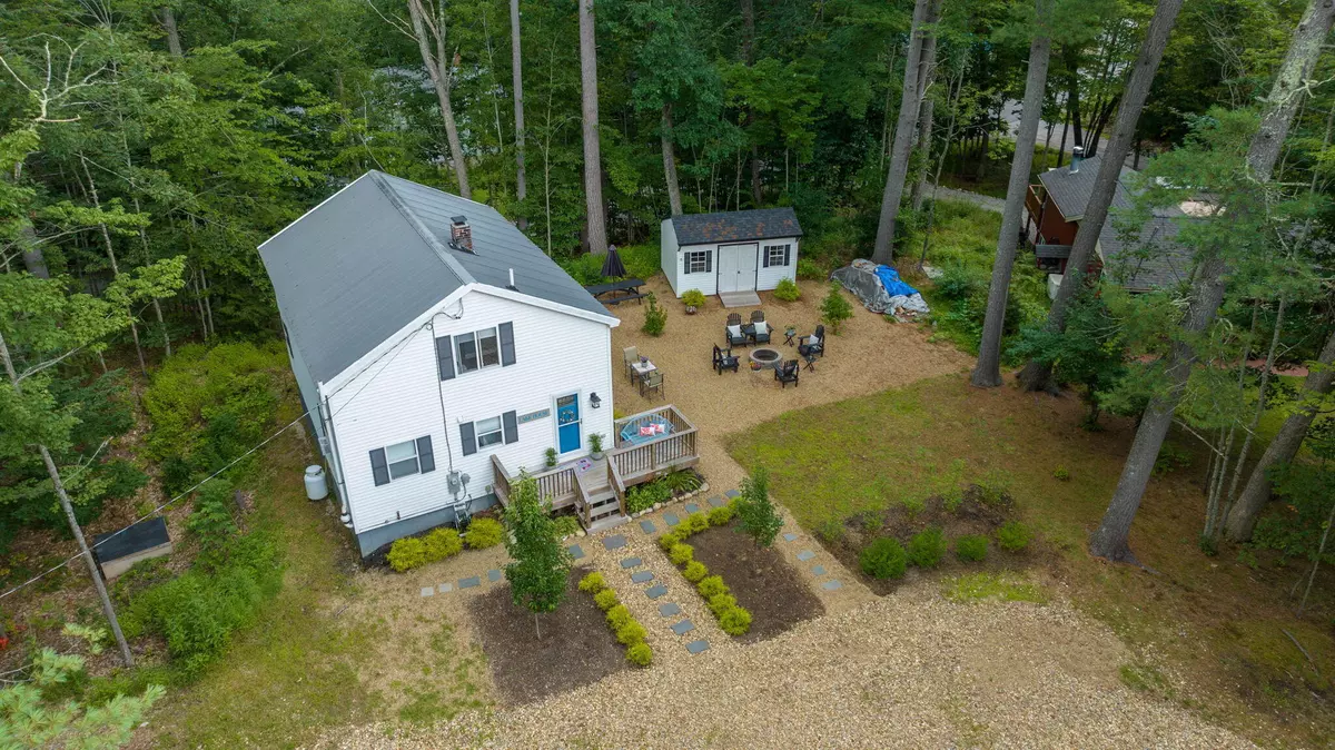 Gray, ME 04071,6 Crescent LN