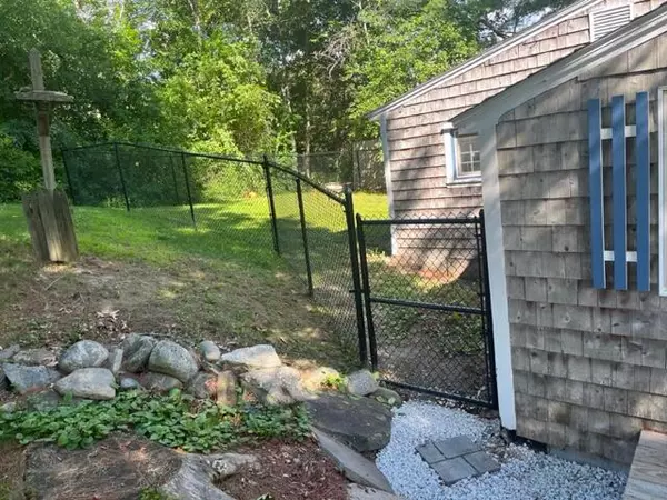 Winterport, ME 04496,15 Whig ST