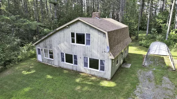 Hampden, ME 04444,303 Kennebec RD