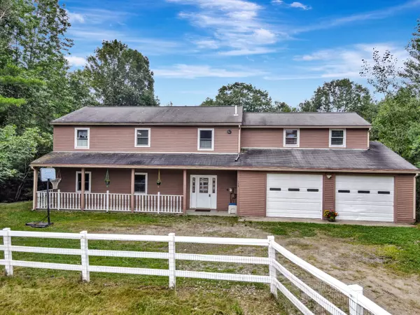 Mount Vernon, ME 04352,437 Belgrade RD