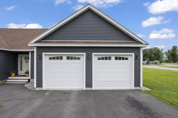 Lisbon, ME 04250,7 Wine Time CIR