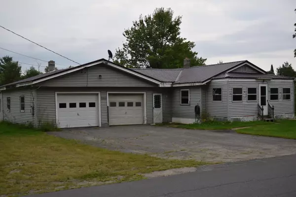 Chester, ME 04457,115 Pea Ridge Rd RD