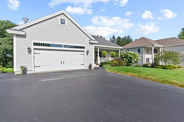 Scarborough, ME 04074,184 Pleasant Hill RD